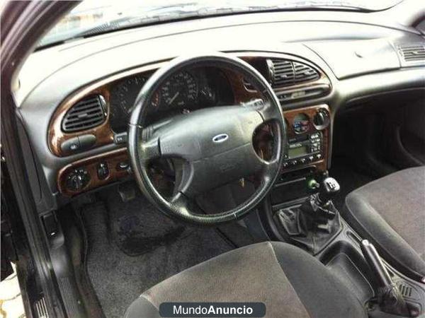 Ford Mondeo 1.8TD GHIA