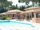 Chalet con 6 dormitorios se vende en Benalmadena Costa, Costa del Sol - mejor precio | unprecio.es