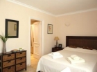 Apartamento con 2 dormitorios se vende en Estepona, Costa del Sol - mejor precio | unprecio.es