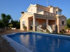 Chalet con 3 dormitorios se vende en Estepona, Costa del Sol - mejor precio | unprecio.es