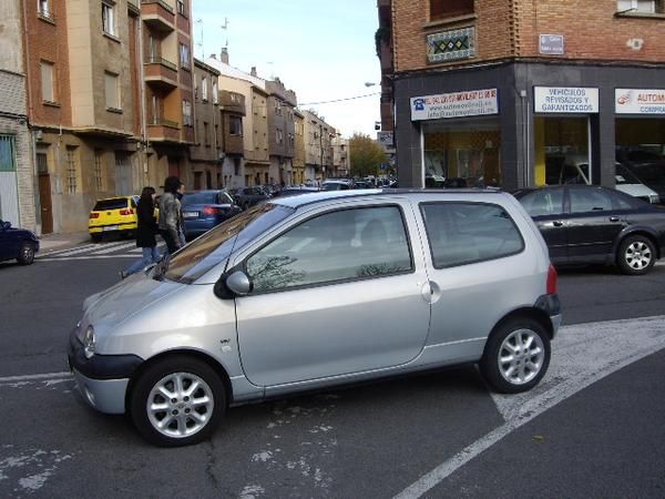RENAULT TWINGO 1,2-16 VALVULAS PRIVILEGE
