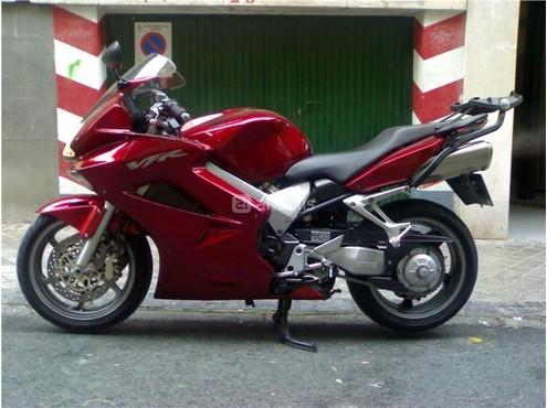 HONDA VFR 800 FI ABS