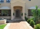 Chalet con 5 dormitorios se vende en Marbella, Costa del Sol - mejor precio | unprecio.es