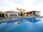 Chalet con 4 dormitorios se vende en Benahavis, Costa del Sol - mejor precio | unprecio.es