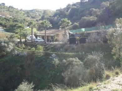 Chalet con 2 dormitorios se vende en Coin