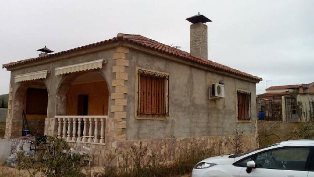 Chalet en Hondón de las Nieves