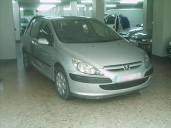 Peugeot 307 2.0HDI SX  5P. '03 en venta en Santa Coloma De Gramanet
