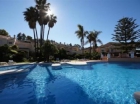 Apartamento con 4 dormitorios se vende en Estepona, Costa del Sol - mejor precio | unprecio.es