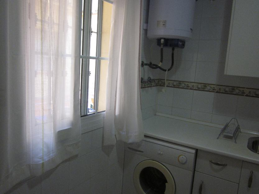 ideal estudio de 50m2  con   cocina independiente calle sol