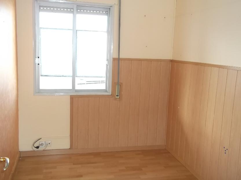 Piso economico de 4 habitaciones