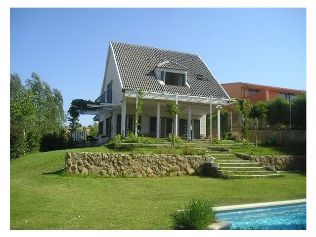 Chalet+porche+parcela.vivienda de tres plantas, dos porches y parcela 1350 mtrs, con piscina         chalet único y excl