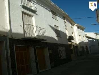 Casa en venta en Castillo de Locubín, Jaén