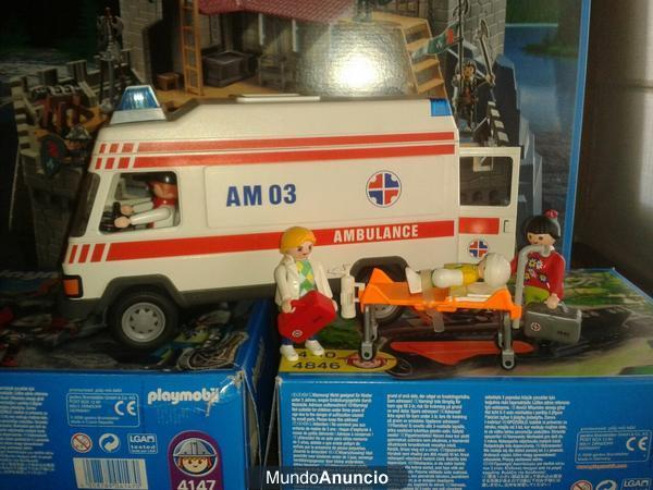 PLAYMOBIL AMBULANCIA