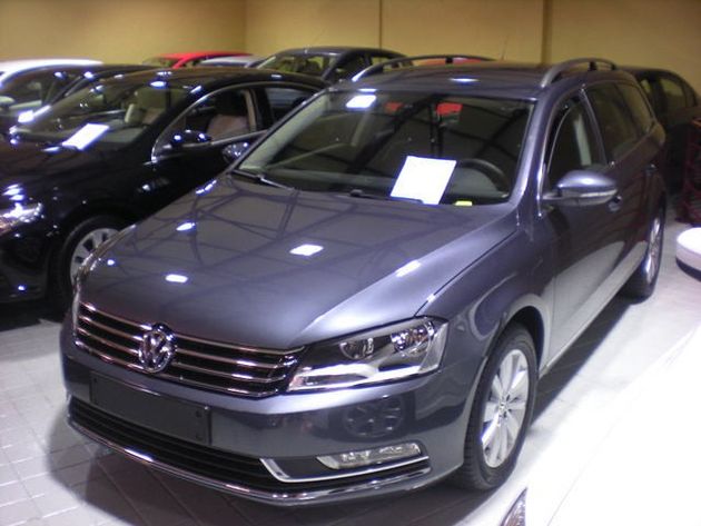 VOLKSWAGEN PASSAT VARIANT 2.0TDI ADVANCE BMT