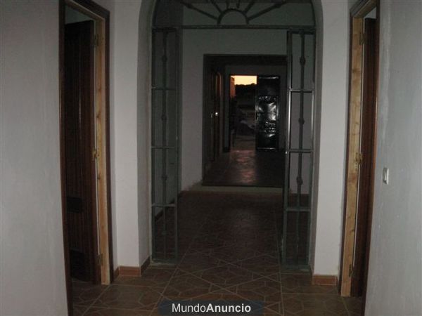 VENDO CASA EN ALMONTE MUY CENTRICA