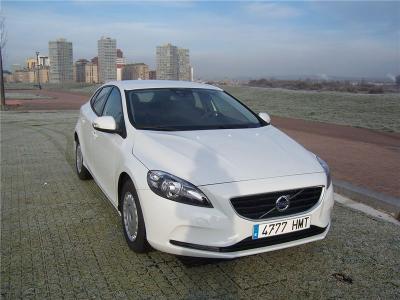 Volvo V40 D2 BASICO