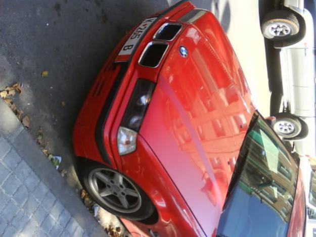 BMW 1.6i  96' color rojo