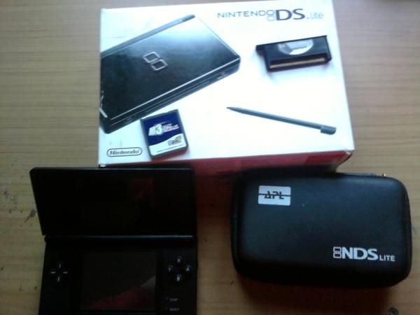 BUSCO PSP PARA CAMBIAR POR NDS PIRATEADA+ ACCESORIOS O POR PS2 SLIM+JUEGOS Y ACCESORIOS