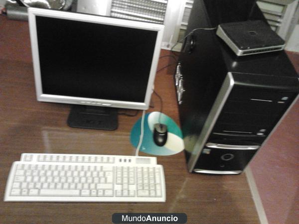 ORDENADOR+MONITOR+TECLADO+RATON+ROUTER WIFI)  150€  SE VENDE ORDENADOR HP, (CPU+MONITOR+TECLADO+RATÓN+ ROUTER WIFI)  150