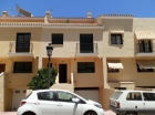 Adosado con 4 dormitorios se vende en Estepona, Costa del Sol - mejor precio | unprecio.es