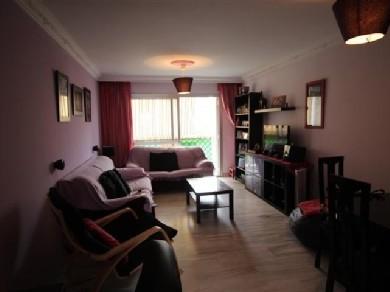 Apartamento con 2 dormitorios se vende en Marbella, Costa del Sol