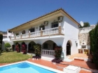 Chalet con 3 dormitorios se vende en Benalmadena Costa, Costa del Sol - mejor precio | unprecio.es