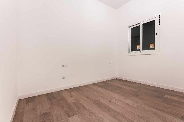 Piso en venta en Barcelona, Barcelona (Costa Maresme)