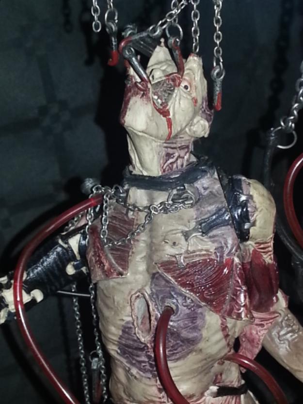 Se vende figura de terror TALISAC / Bloody 12