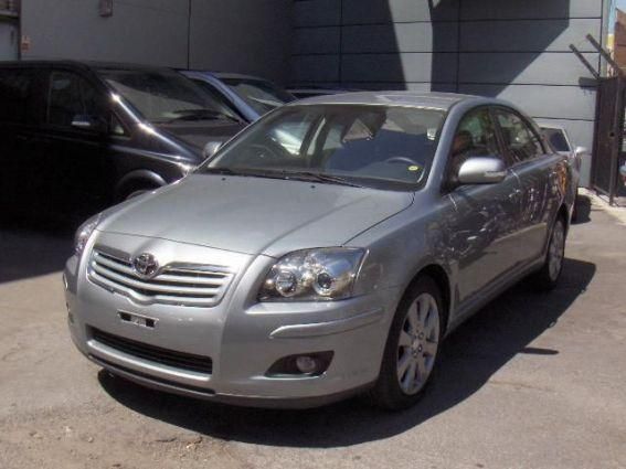 Toyota Avensis 2.0 TDI 136 PK 21.500 km erkend Marca: