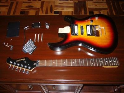 Reparación de Guitarras Eléctricas, Bajos, Amplificadores, Sonido, etc. en Xaskío