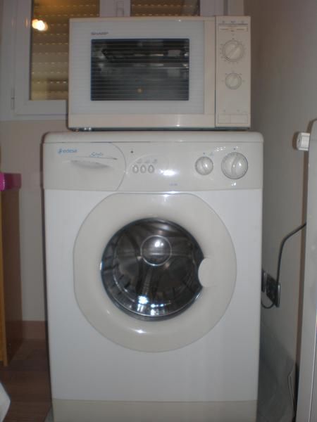 LAVADORA EDESA - STYLE LS-35 Y MICROONDAS SHARP R6G10