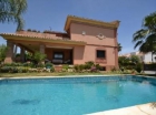 Chalet con 7 dormitorios se vende en Estepona, Costa del Sol - mejor precio | unprecio.es