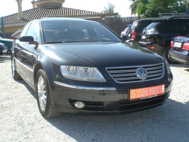 VOLKSWAGEN TOURAN 2.0 TDI ADVANCE