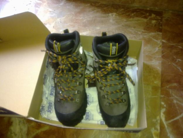 BOTAS ADVANCED TREKKING BESTARD Crossover BG3