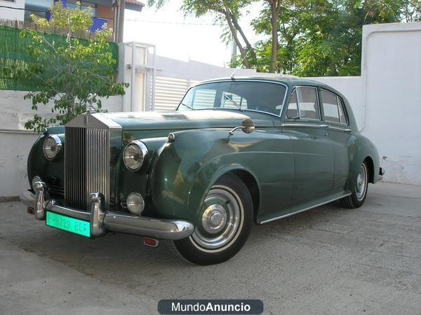 Rolls-Royce Cloud Silver Cloud II ano 1962.