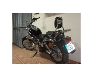 SUZUKI INTRUDER LC 250