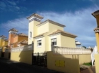 Chalet con 3 dormitorios se vende en Orihuela Costa, Costa Blanca - mejor precio | unprecio.es