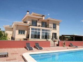 Chalet en venta en Pinoso, Alicante (Costa Blanca)