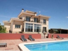 Chalet en venta en Pinoso, Alicante (Costa Blanca) - mejor precio | unprecio.es