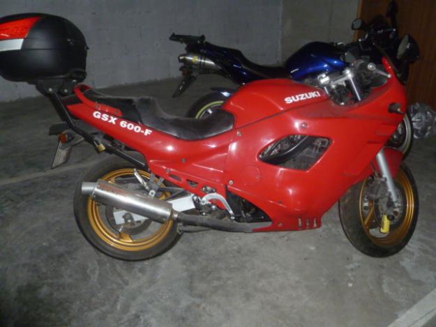 suzuki gsx 600 f