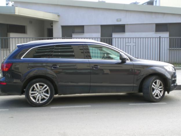 Vendo Audi Q7 3.0Diesel 51000 km muy buen estado 5 plazas negro