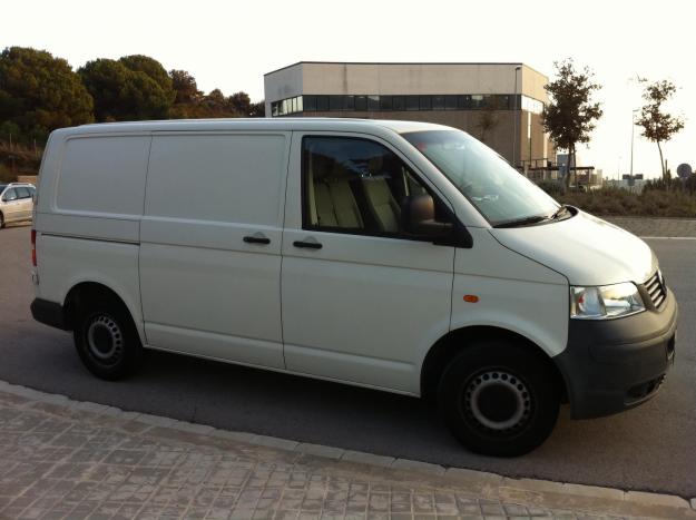 Volkswagen Transporter 1.9 TDI Furgón