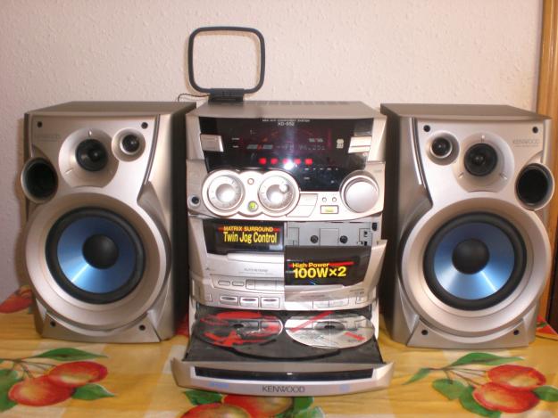 bonita cadena de musica kenwood xd-552 100wx2