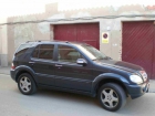 Modelo: Mercedes Clase M ML Color: AZUL-Tipo de cambio: automático - mejor precio | unprecio.es