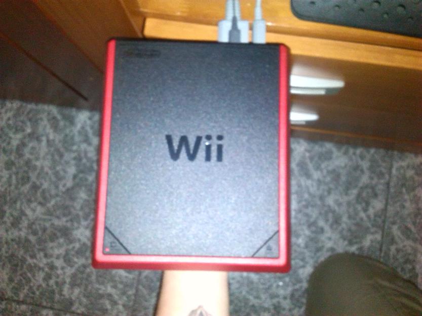 Vendo wii y 3 juegos