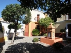 Adosado con 2 dormitorios se vende en Marbella, Costa del Sol - mejor precio | unprecio.es