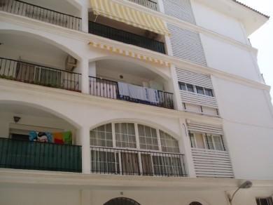 Apartamento con 4 dormitorios se vende en Estepona, Costa del Sol