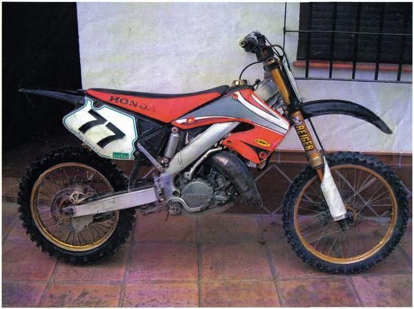 HONDA CR-125