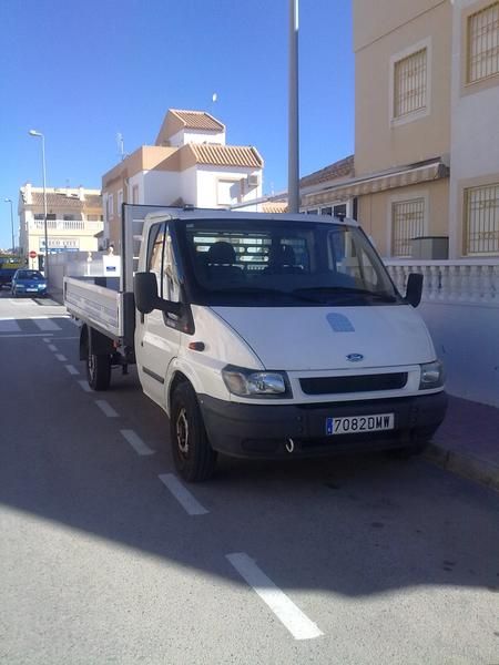 FORD-TRANSIT 115T350 Camion