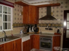 BONITO CHALET ADOSADO - mejor precio | unprecio.es